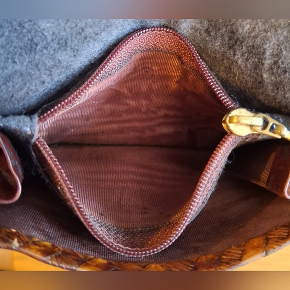 Vintage Brahmin Brown Woven Leather Multi Area Casual Keychain Wallet Purse Bag - Picture 6 of 12